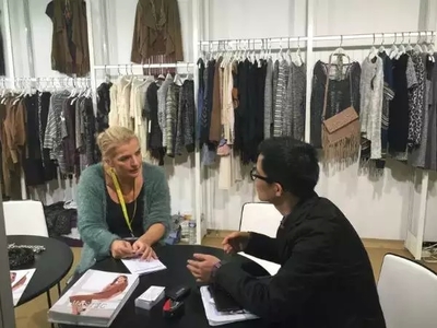 中国企业深入欧洲 第14届中国纺织品服装贸易展览会在巴黎开幕-服装行业动态-中国服装人才网